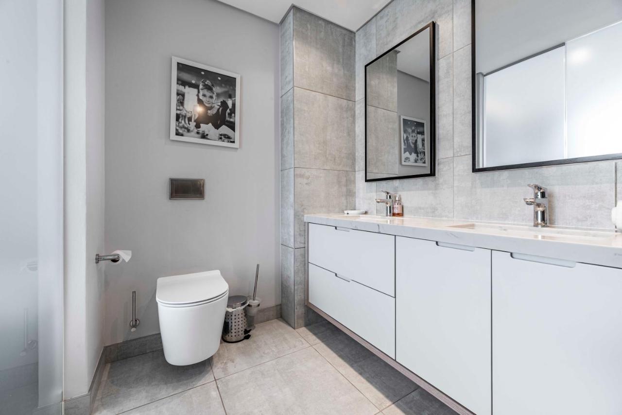 Strand Beach, Magnificent Apartment... Sea Point Κέιπ Τάουν Εξωτερικό φωτογραφία